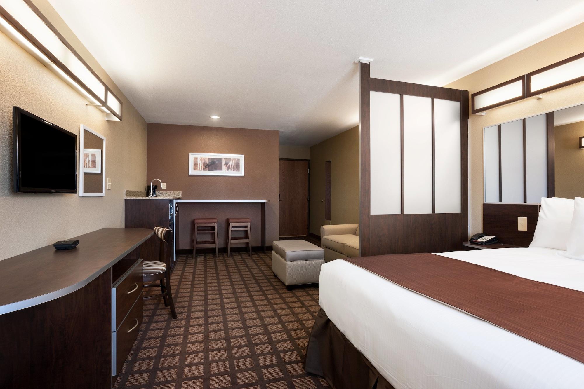 Microtel Inn & Suites By Wyndham Midland Exterior foto