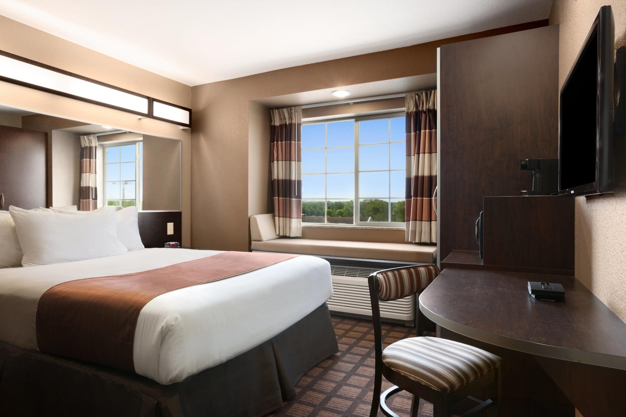 Microtel Inn & Suites By Wyndham Midland Exterior foto